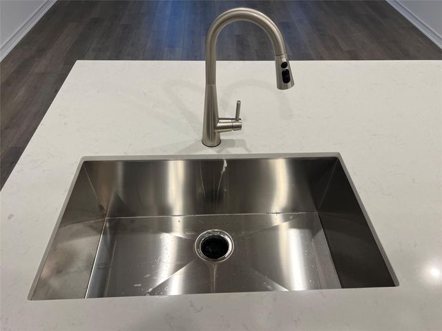 497 Papaya DR, Buda, TX 78610