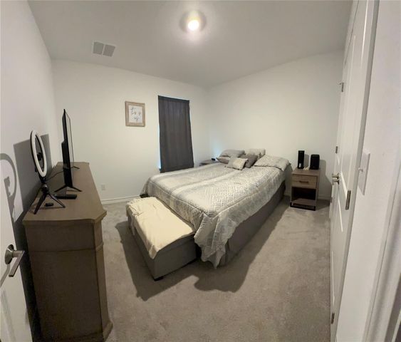 497 Papaya DR, Buda, TX 78610