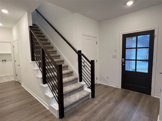 497 Papaya DR, Buda, TX 78610