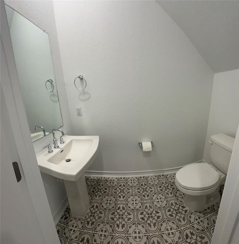 497 Papaya DR, Buda, TX 78610