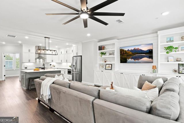252 Retreat Lane, Canton, GA 30114