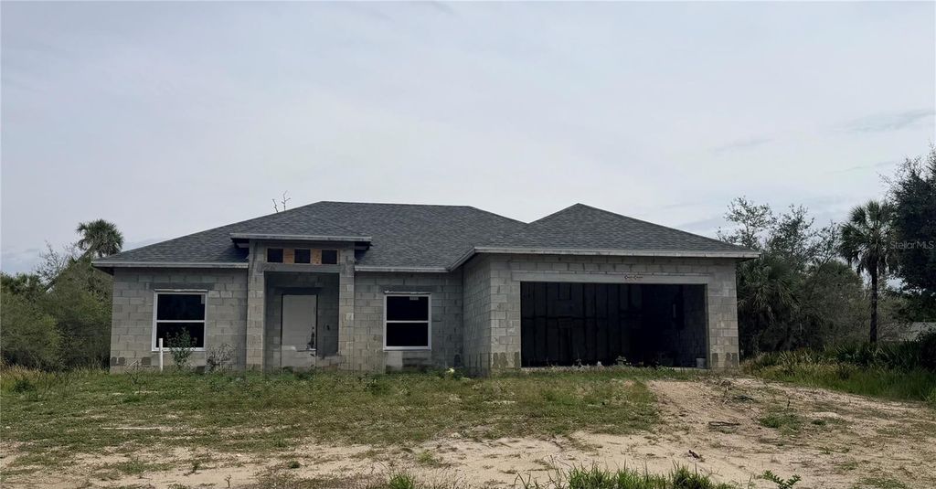 Image 3 of property listing at 314 BARRETT STREET, Port Charlotte, FL 33954