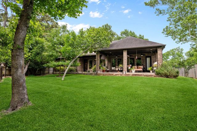 28403 Mendecino Glen Lane, Huffman, TX 77336