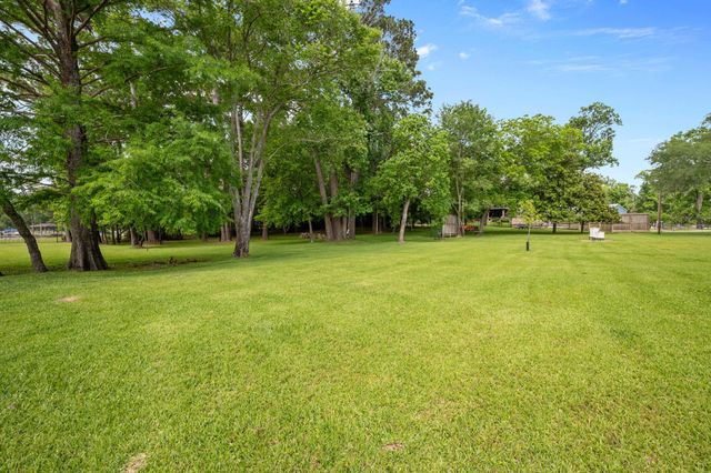 28403 Mendecino Glen Lane, Huffman, TX 77336