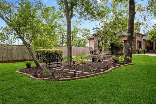 28403 Mendecino Glen Lane, Huffman, TX 77336