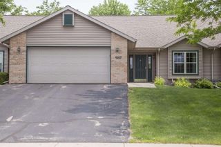 1207 N Pine Street, Sun Prairie, WI 53590