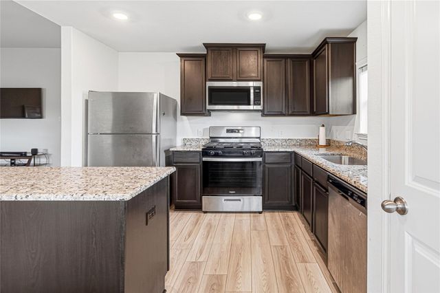 444 Maple Fawn Drive, Katy, TX 77493