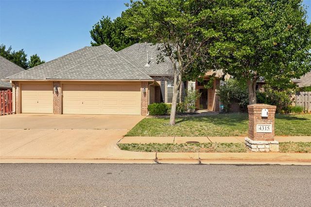 4315 Gallant Fox Drive, Edmond, OK 73025
