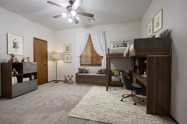 4315 Gallant Fox Drive, Edmond, OK 73025