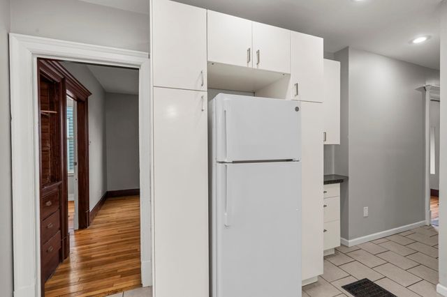 1632 Englewood Avenue, Saint Paul, MN 55104