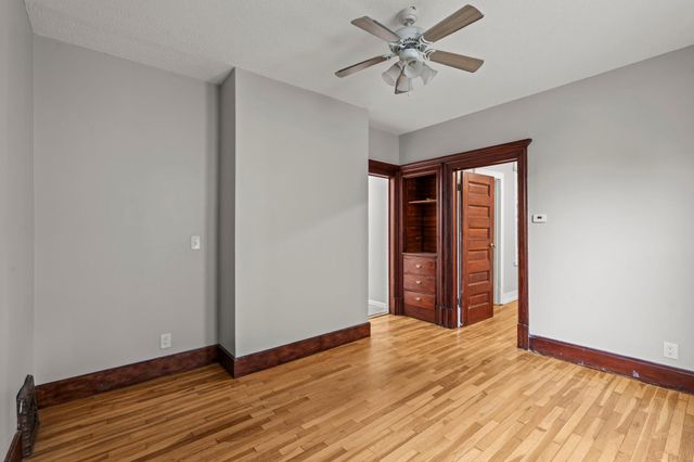 1632 Englewood Avenue, Saint Paul, MN 55104