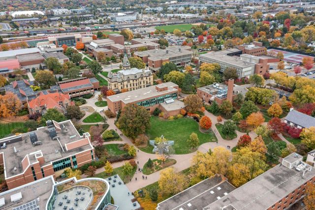 1632 Englewood Avenue, Saint Paul, MN 55104