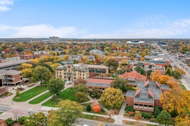 1632 Englewood Avenue, Saint Paul, MN 55104