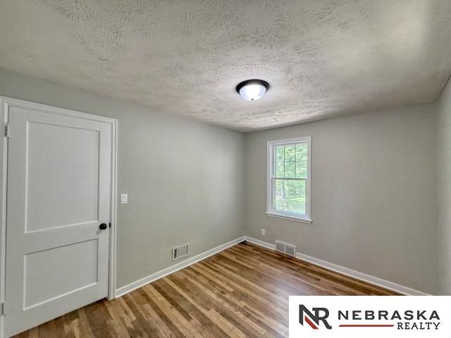 6036 Walnut Street, Omaha, NE 68106
