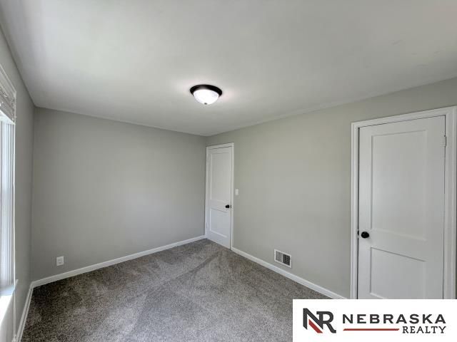 6036 Walnut Street, Omaha, NE 68106