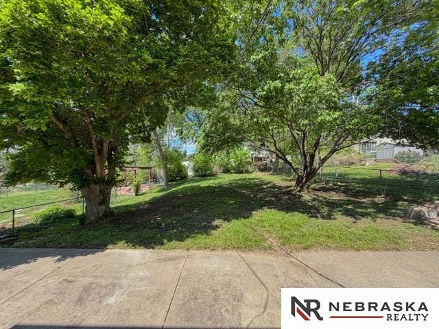 6036 Walnut Street, Omaha, NE 68106
