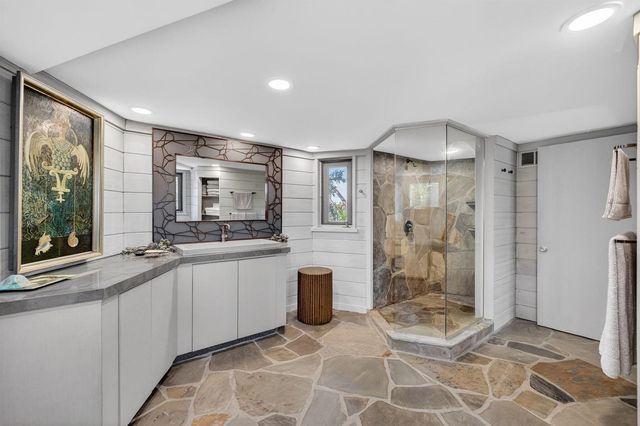 2040 Coral Reef Drive, Lauderdale By The Sea, FL 33062