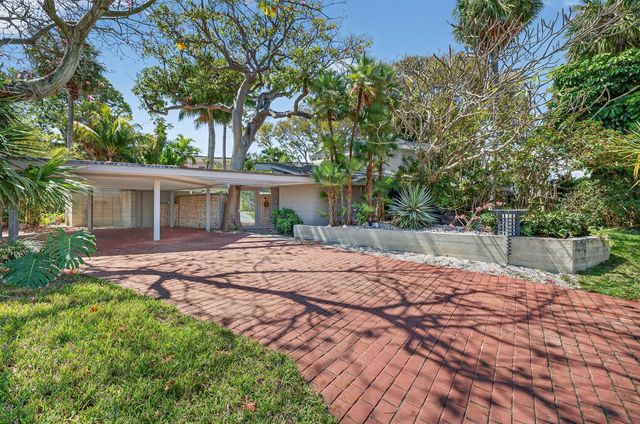 2040 Coral Reef Drive, Lauderdale By The Sea, FL 33062