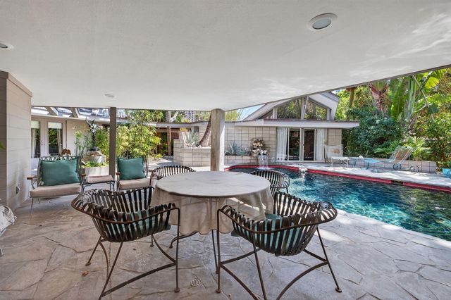 2040 Coral Reef Drive, Lauderdale By The Sea, FL 33062