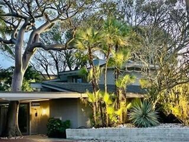 2040 Coral Reef Drive, Lauderdale By The Sea, FL 33062