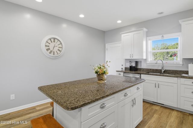 452 Lockwood Folly Road SE, Bolivia, NC 28422