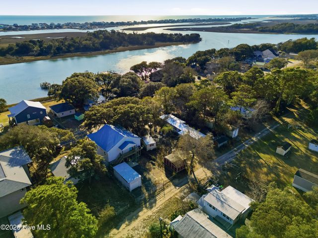 452 Lockwood Folly Road SE, Bolivia, NC 28422