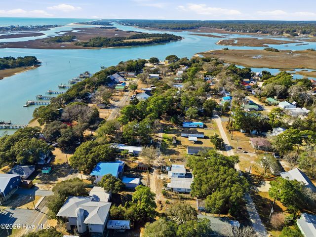 452 Lockwood Folly Road SE, Bolivia, NC 28422