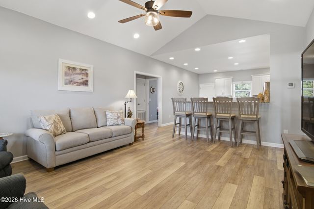 452 Lockwood Folly Road SE, Bolivia, NC 28422