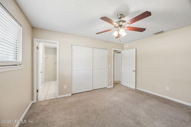 10429 TIMBER CREEK Lane, Jacksonville, FL 32221