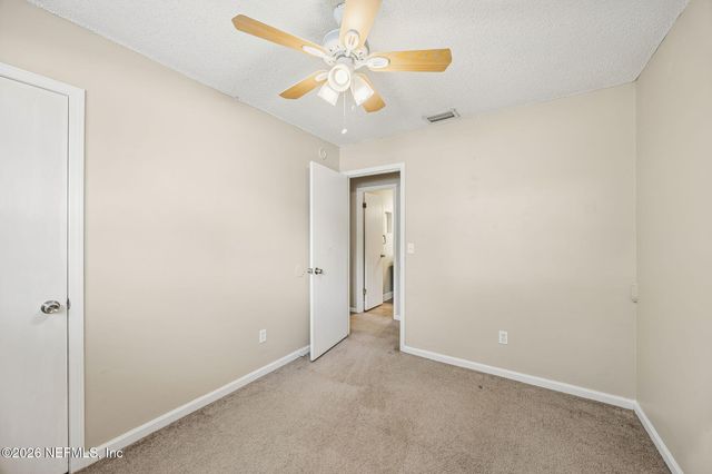 10429 TIMBER CREEK Lane, Jacksonville, FL 32221