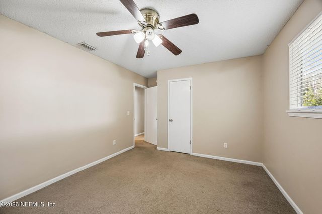 10429 TIMBER CREEK Lane, Jacksonville, FL 32221
