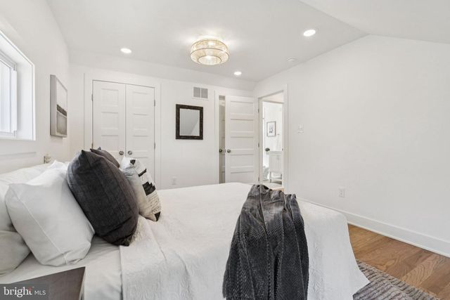 6966 FOWLER ST, Philadelphia, PA 19128