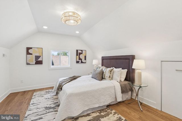 6966 FOWLER ST, Philadelphia, PA 19128