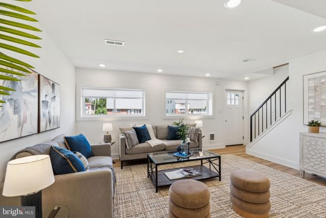 6966 FOWLER ST, Philadelphia, PA 19128