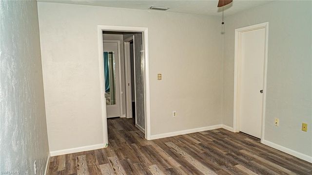 5541 Westwind LN, Fort Myers, FL 33919