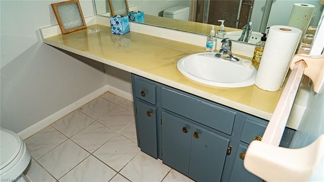 5541 Westwind LN, Fort Myers, FL 33919