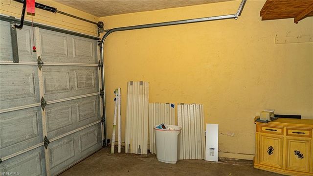 5541 Westwind LN, Fort Myers, FL 33919