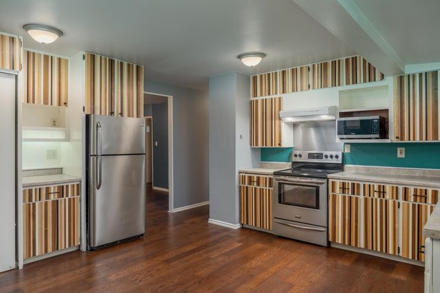 413 EUREKA AVENUE, Fairbanks, AK 99701
