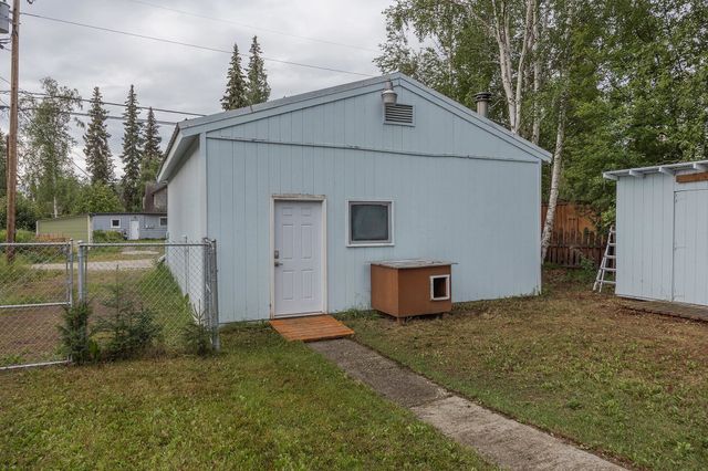413 EUREKA AVENUE, Fairbanks, AK 99701