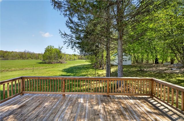 1846 County Route 8, Granby, NY 13126