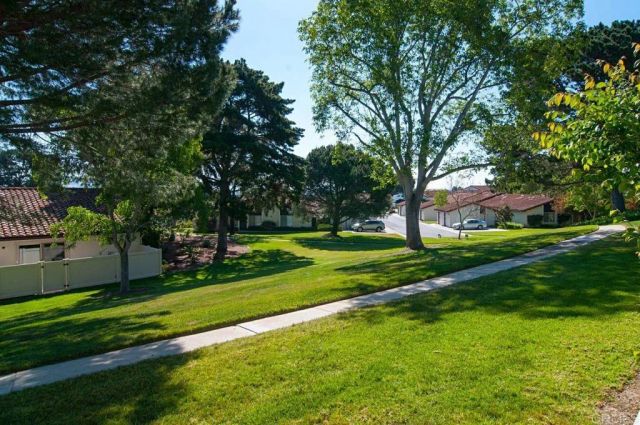 1973 Fairlee Drive, Encinitas, CA 92024