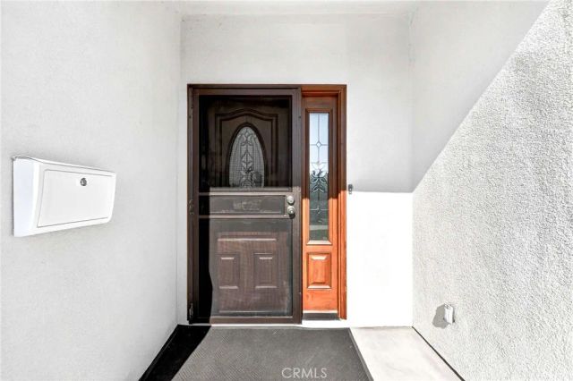 335 E Francis, La Habra, CA 90631