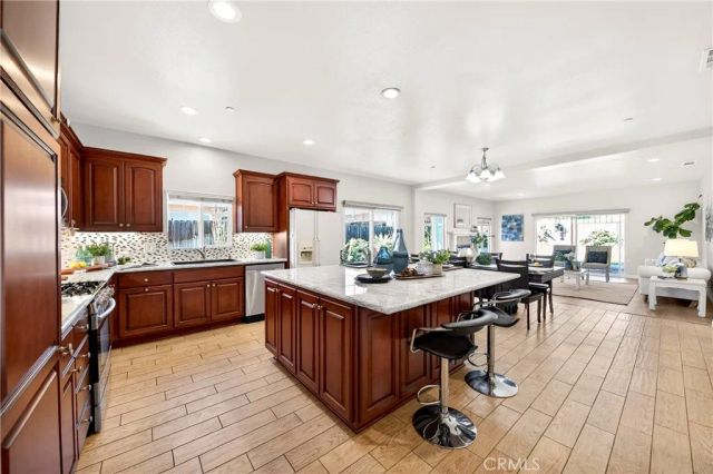 335 E Francis, La Habra, CA 90631