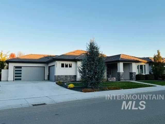 6614 N Big Cedar Way, Meridian, ID 83646