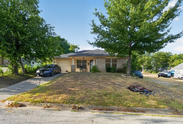 5532 Fernander Drive, Fort Worth, TX 76107