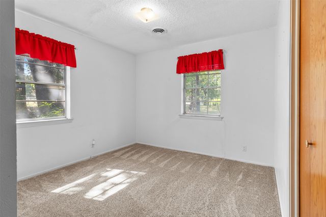3505 Sunset Lane, Dalworthington Gardens, TX 76016