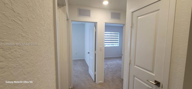 2459 SE 10th St 0, Homestead, FL 33035