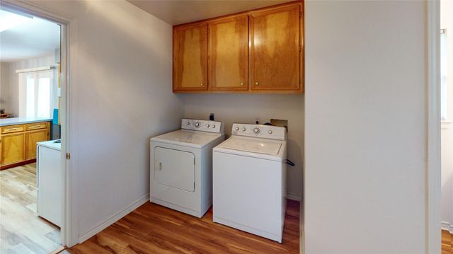 906 Waco Street, Dayton, TX 77535