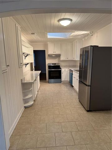 3906 Shelley Drive, Mobile, AL 36693