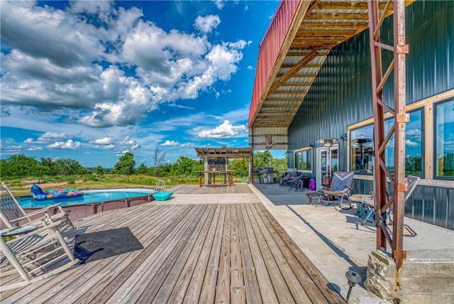 2786 NC 3510, Western Grove, AR 72685